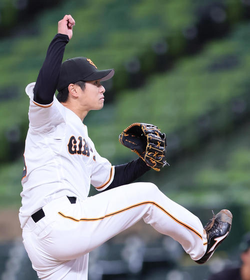 12球団合同トライアウトで登板する巨人古川(2021年12月8日撮影)