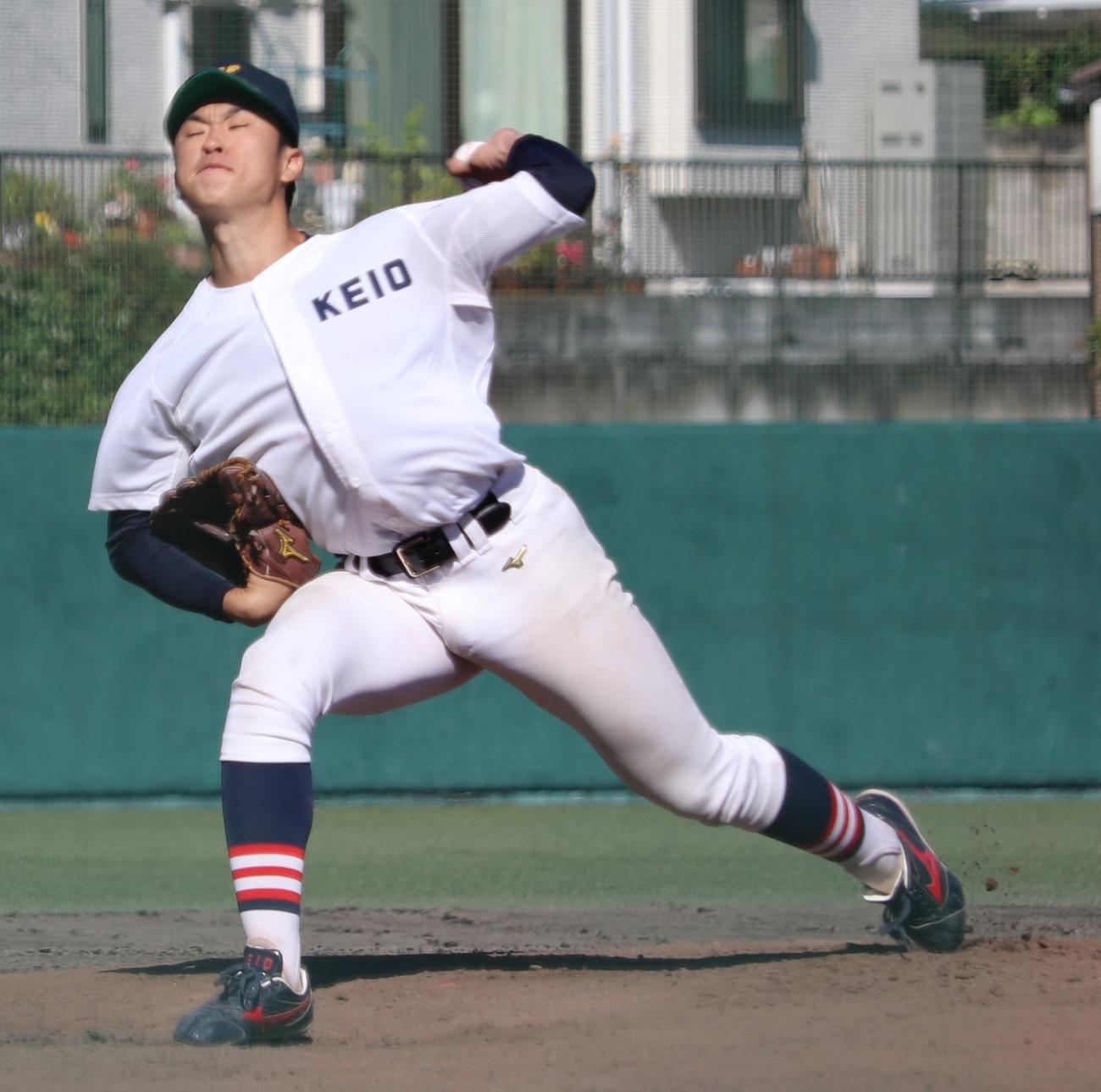 日大対慶大　先発で3回3安打1失点の慶大・生井（撮影・古川真弥）