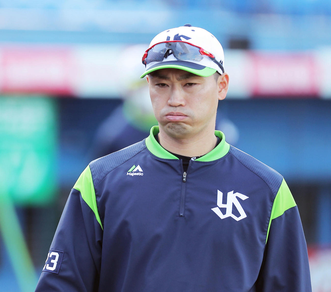 ヤクルト対巨人　試合前練習、気合いの入った表情のヤクルト青木（撮影・河田真司）
