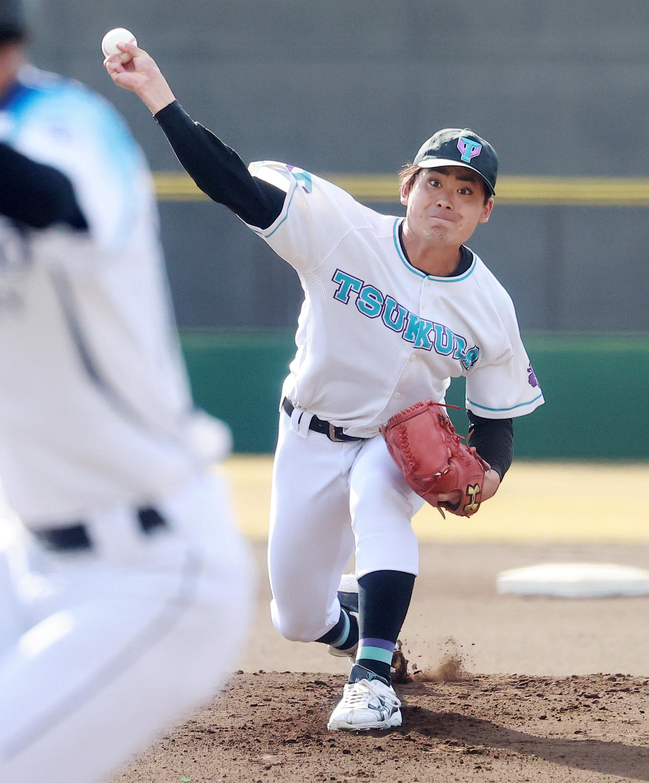 独協大対筑波大　力投する筑波大先発の吉本（撮影・野上伸悟）