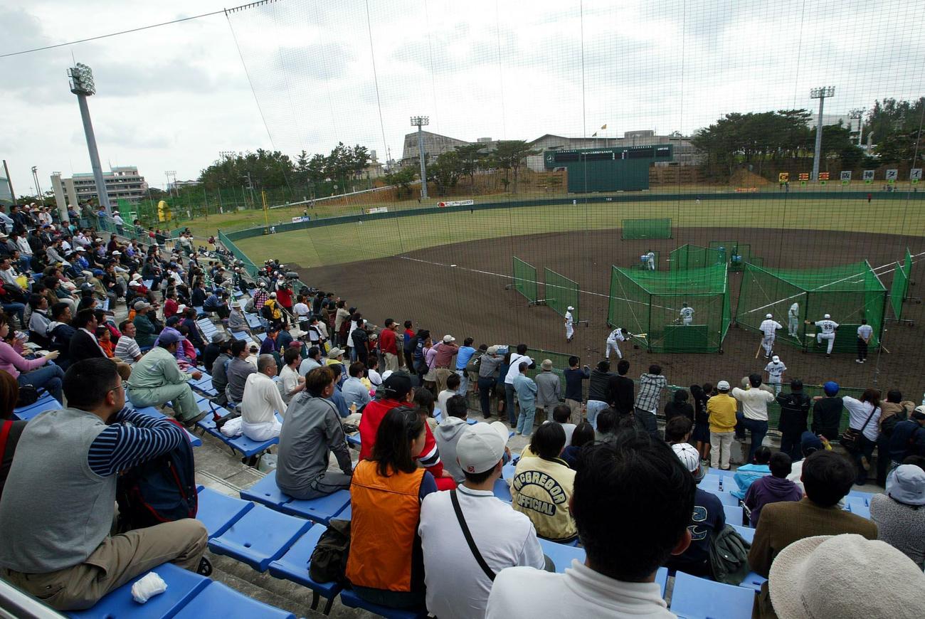2003年の阪神沖縄宜野座キャンプ