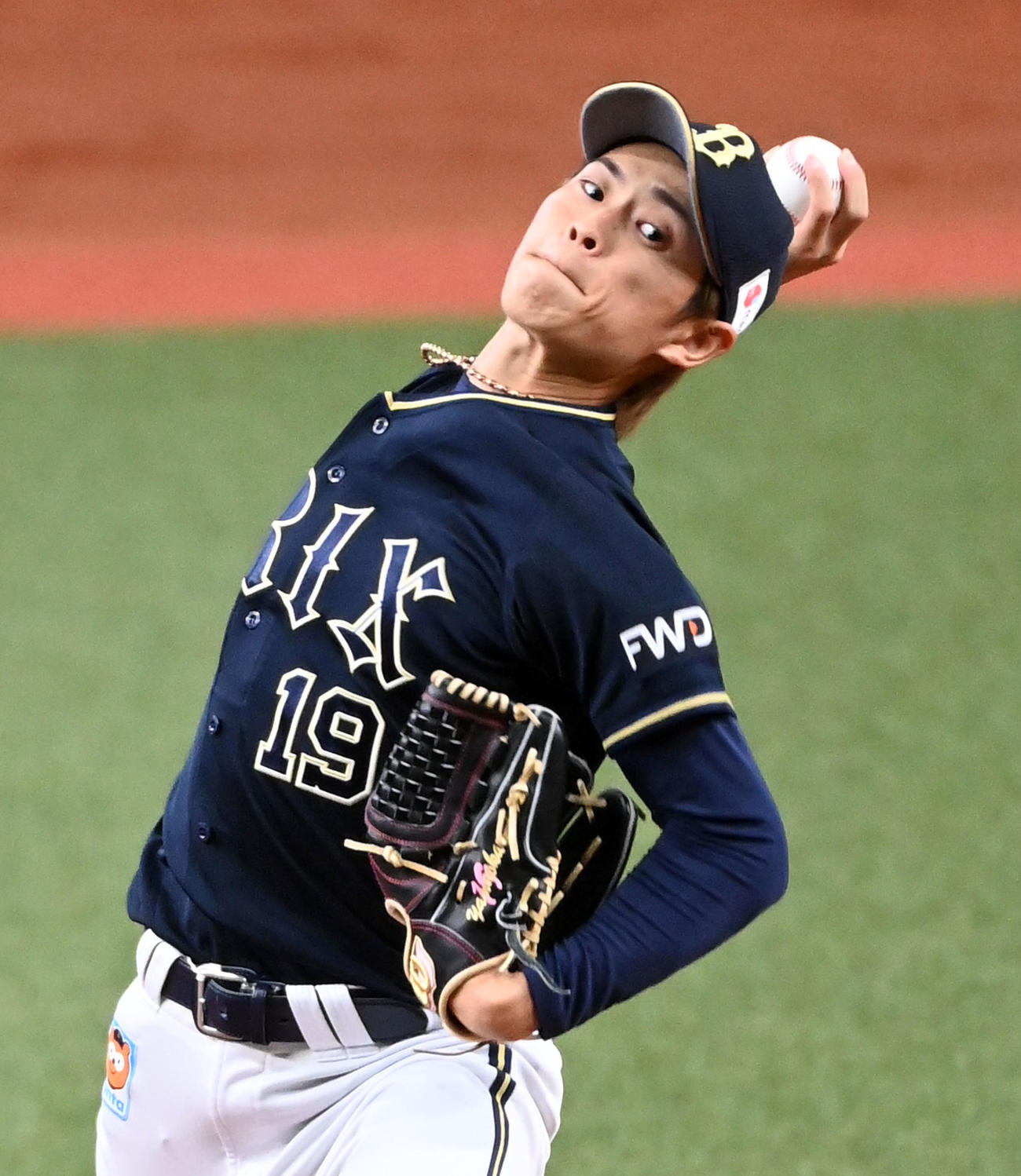紅白戦　紅組2番手の山岡（撮影・前岡正明）