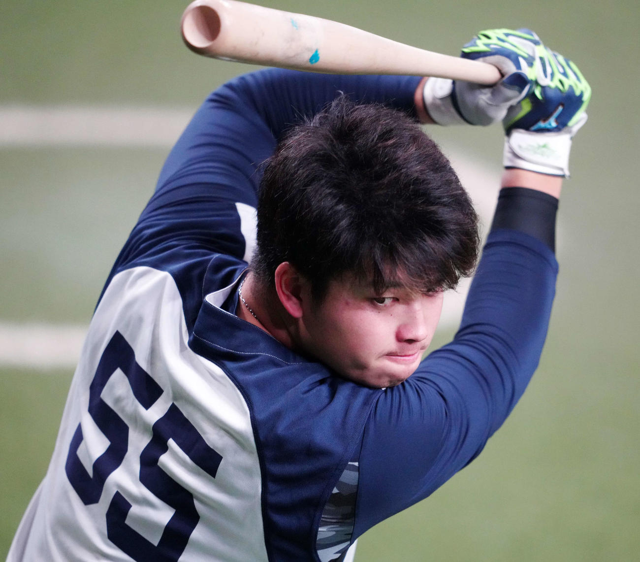 オリックス対ヤクルト　打撃練習するヤクルト村上（撮影・江口和貴）