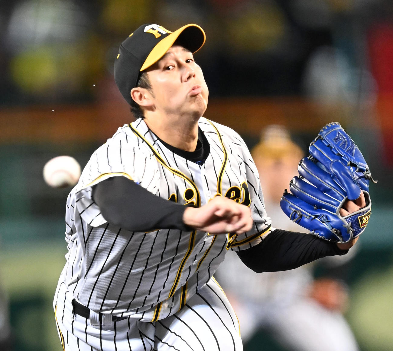 阪神青柳晃洋＝2021年10月26日