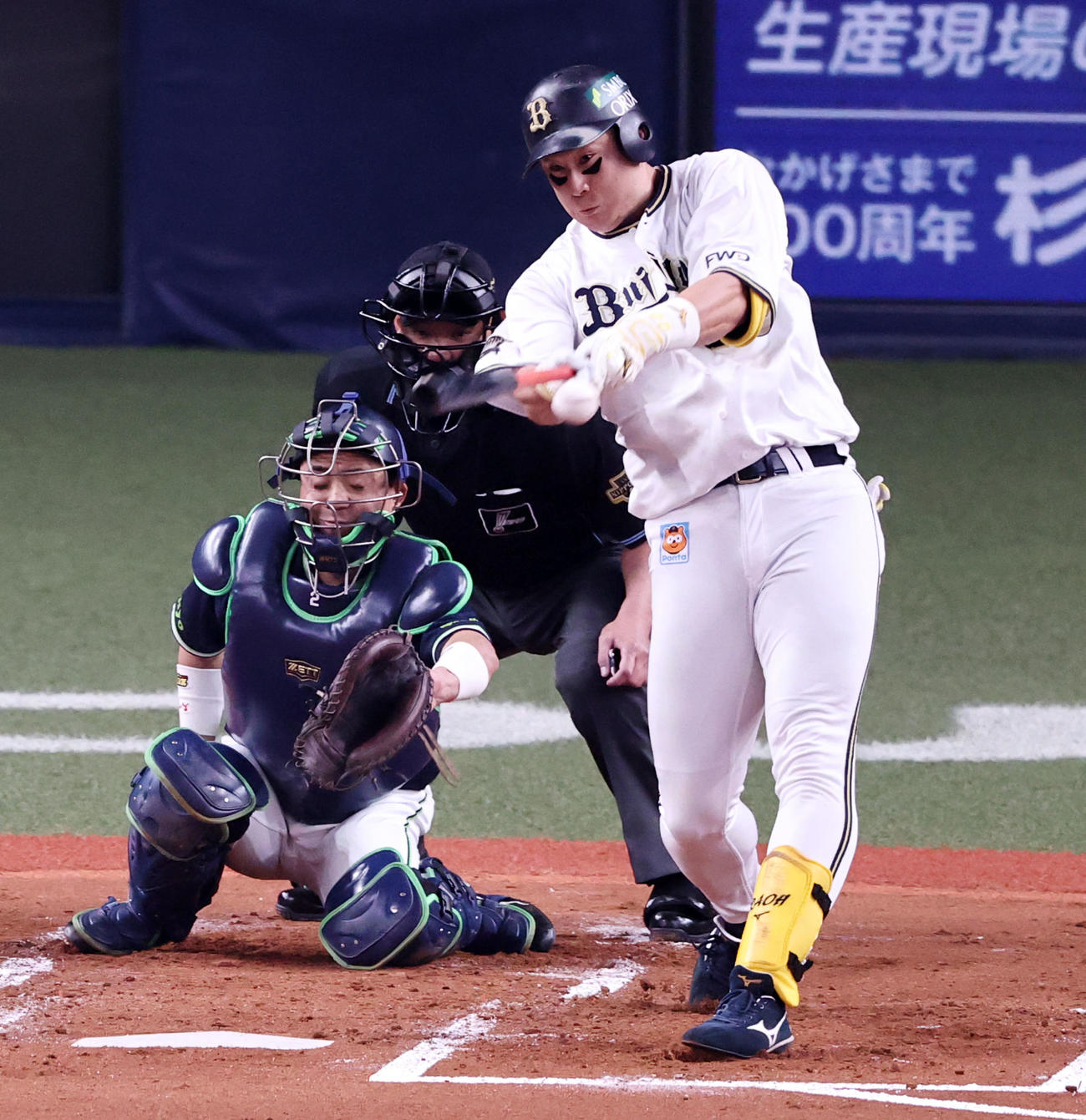 オリックス対ヤクルト　2回裏オリックス無死、杉本は左前打を放つ（撮影・加藤哉）