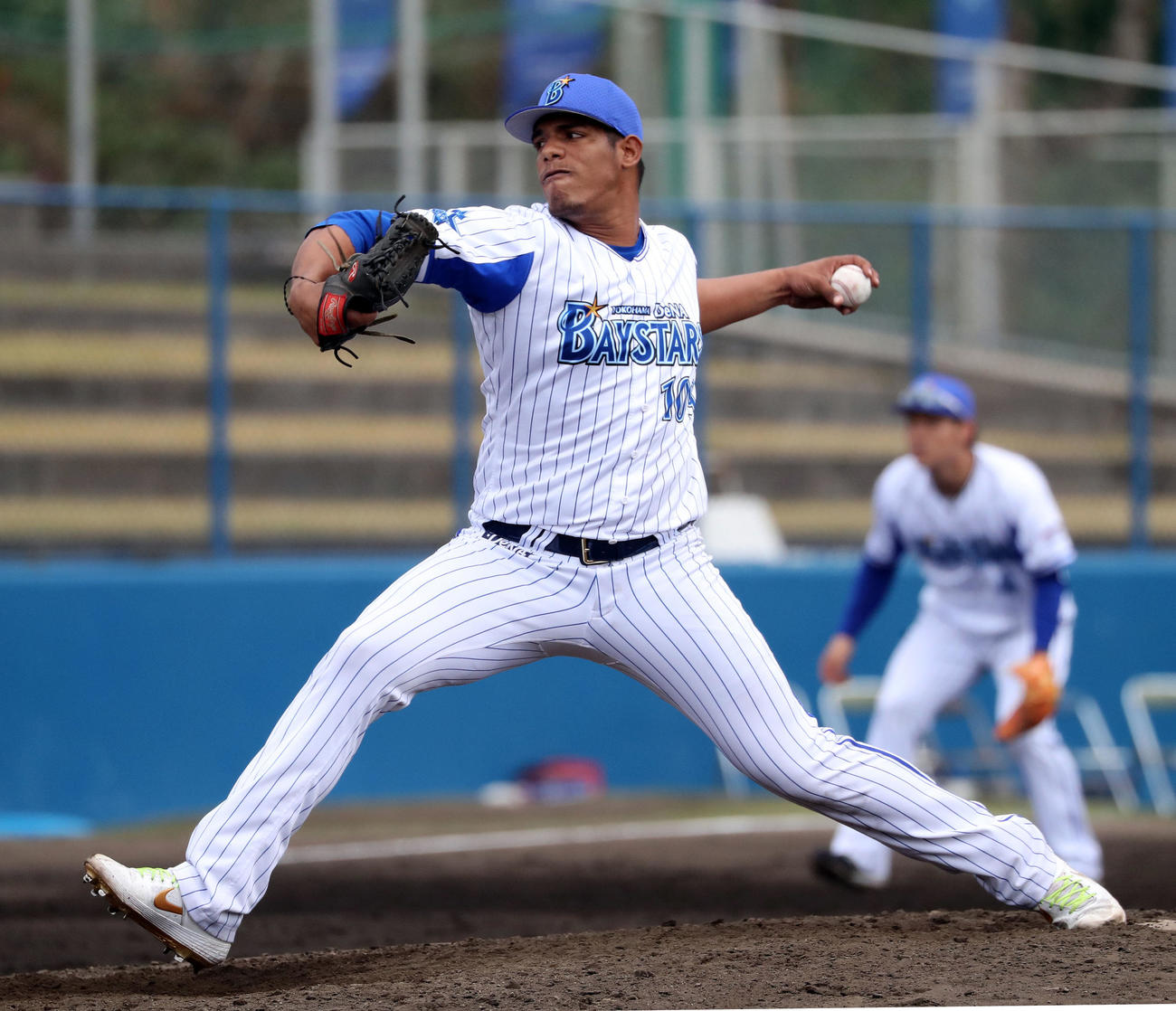 DeNAジョフレック・ディアス投手（2020年2月8日）