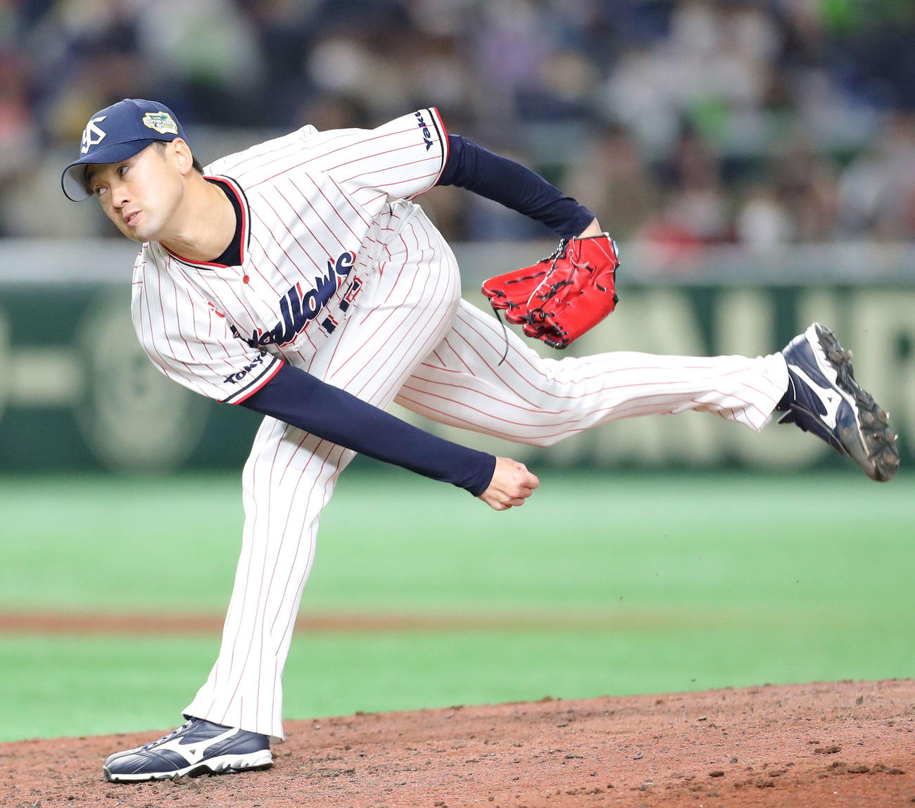ヤクルト対オリックス　ヤクルト4番手で登板する石山（撮影・河田真司）