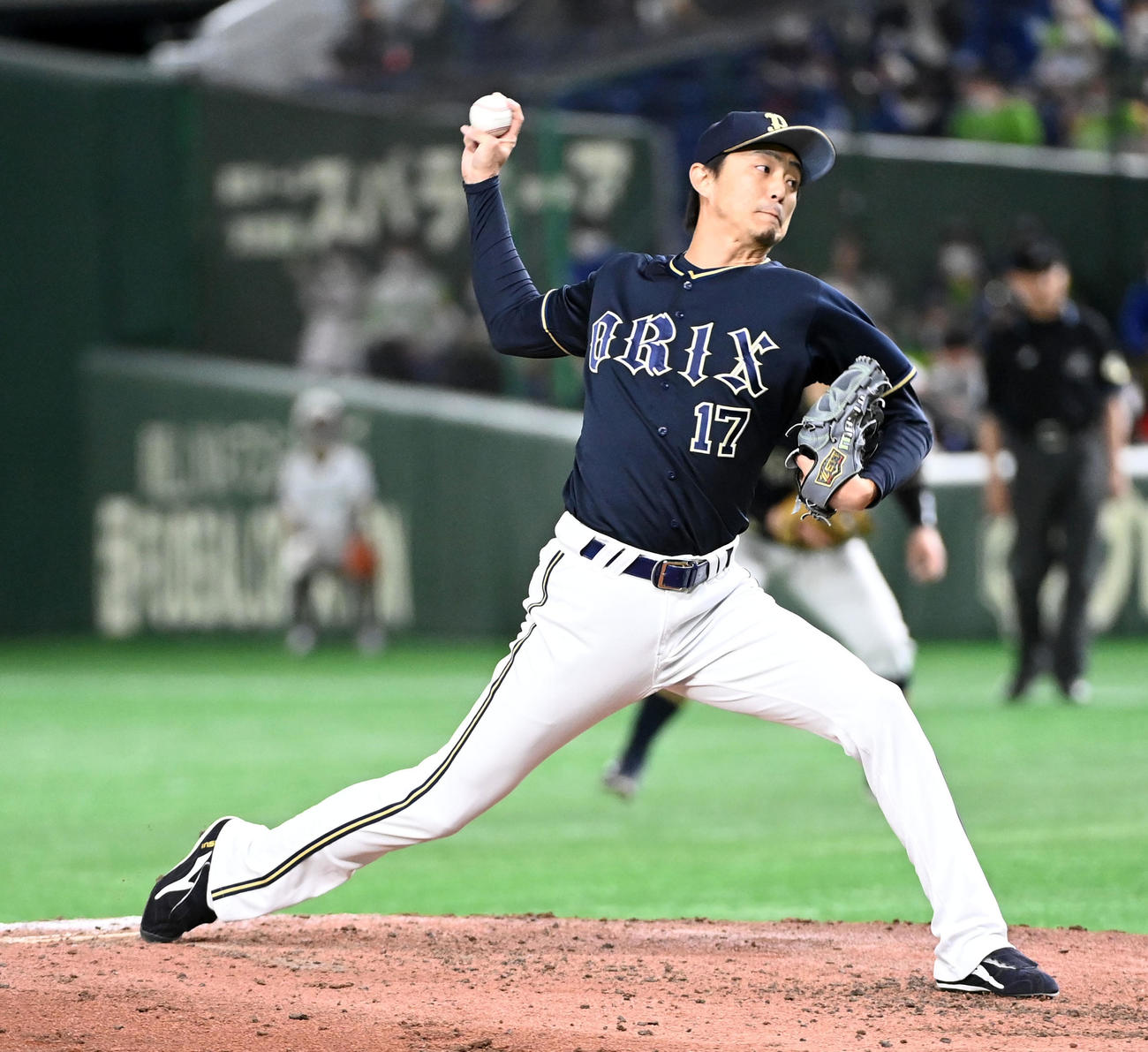 ヤクルト対オリックス　オリックス2番手の増井（撮影・前岡正明）