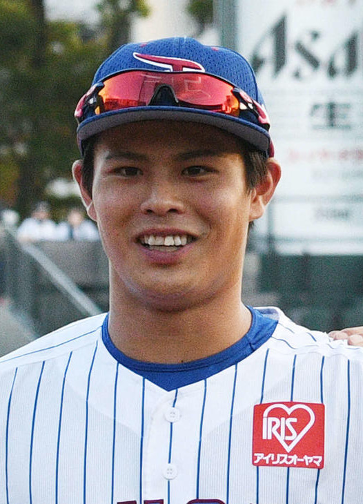 楽天山崎剛（2021年10月2日撮影）