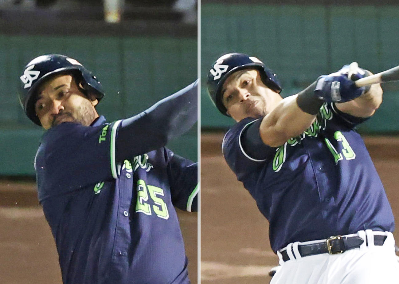 ヤクルト・サンタナ（左）とオスナ