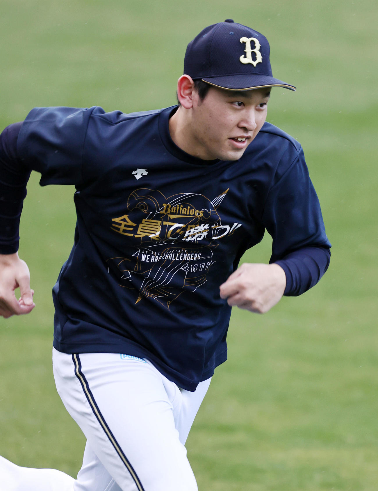 日本シリーズ第7戦に備え、前日調整をするオリックス宮城（11月27日撮影）
