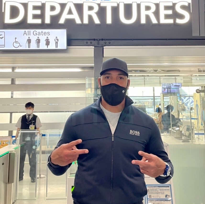 帰国したヤクルトのスアレス（球団提供）