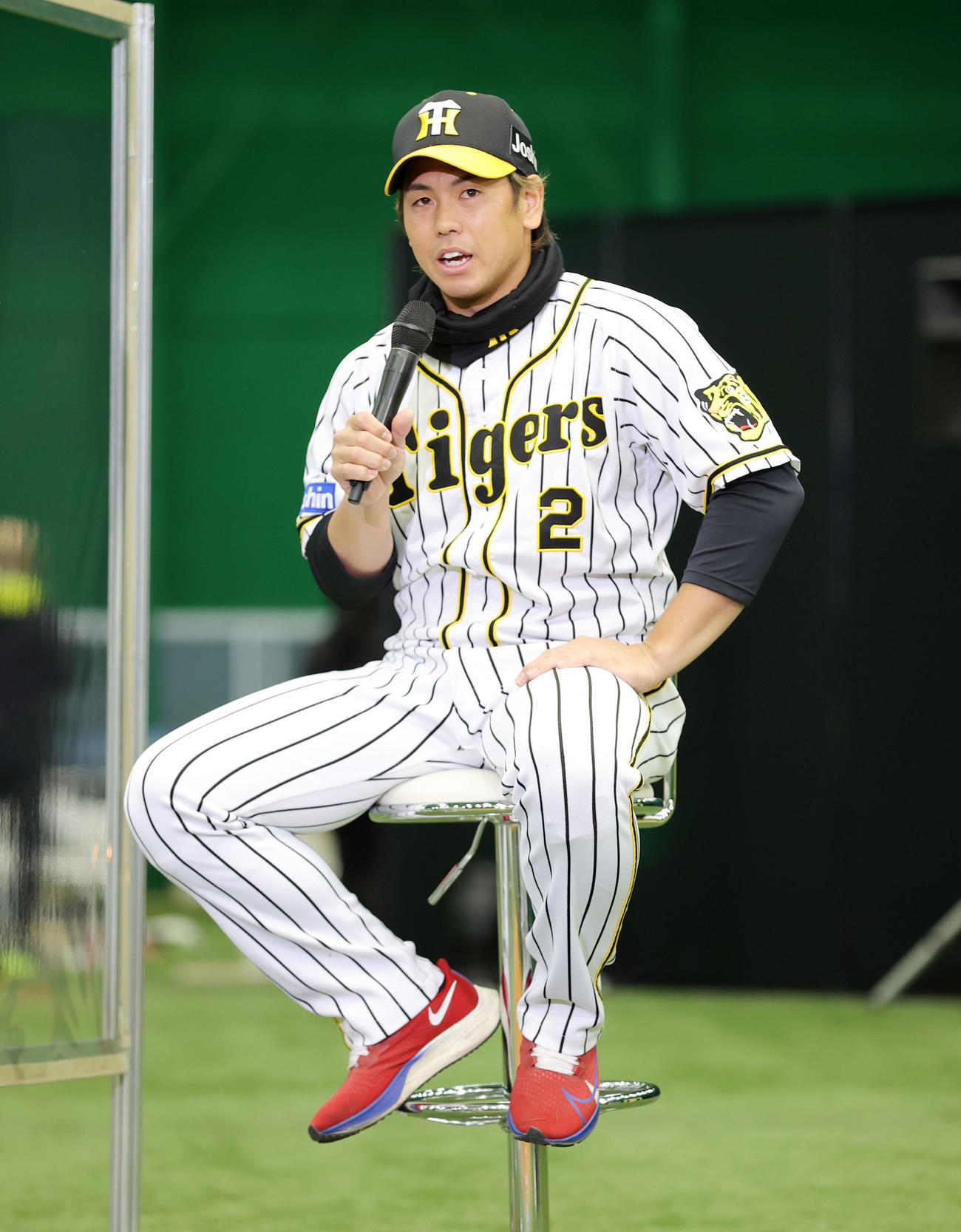 ファン感謝デーでマイクを握る梅野（撮影・前田充）