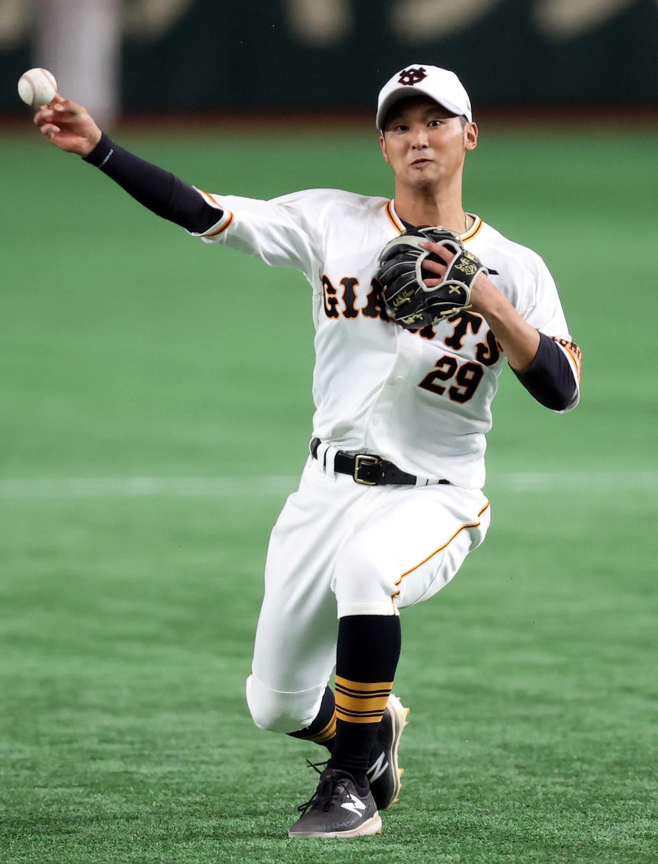 巨人吉川尚輝（2021年11月1日撮影）