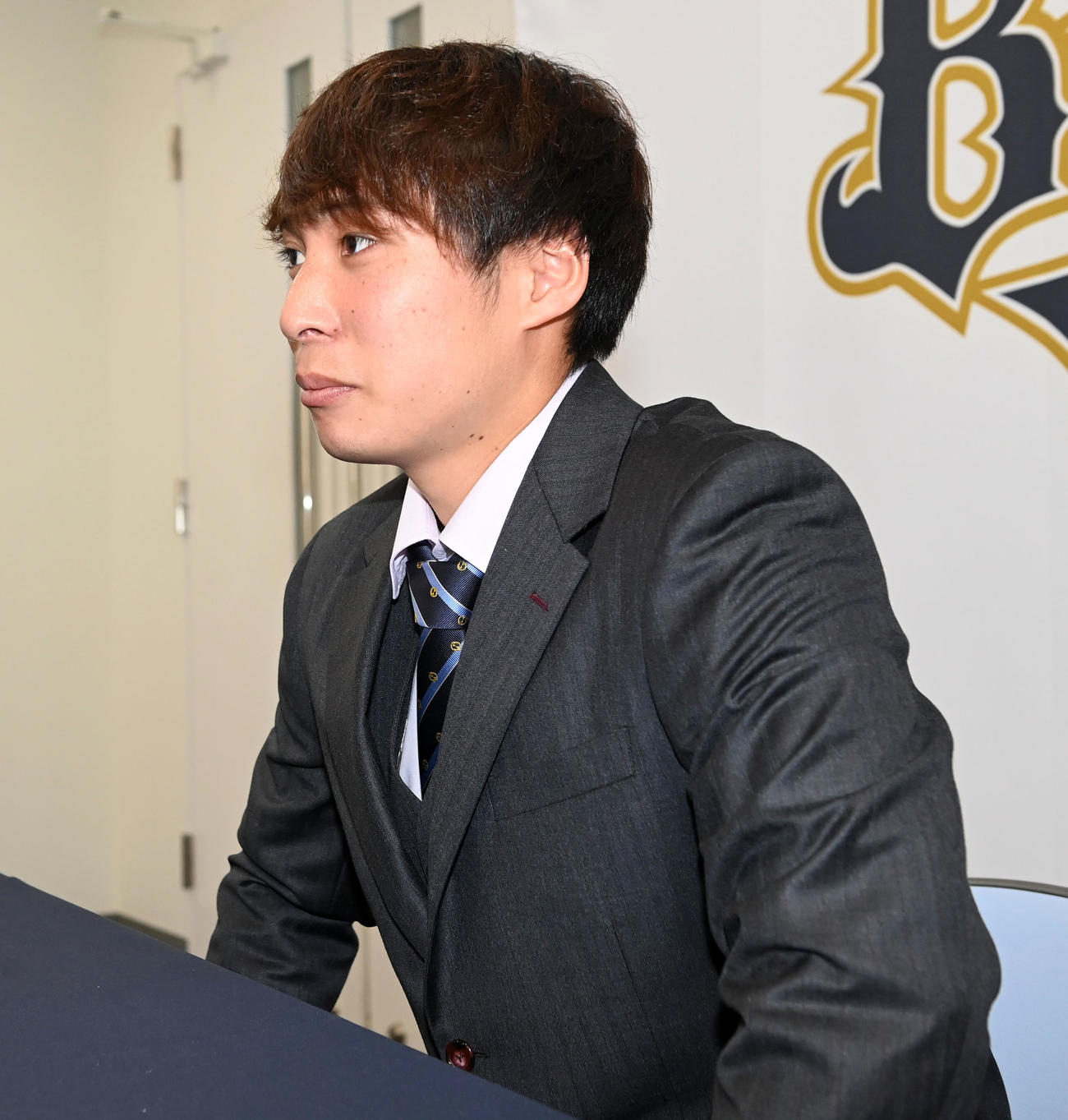 契約更改を保留したオリックス村西良太（撮影・前岡正明）