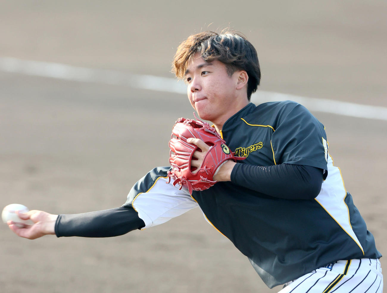 阪神村上頌樹（2021年11月16日撮影）