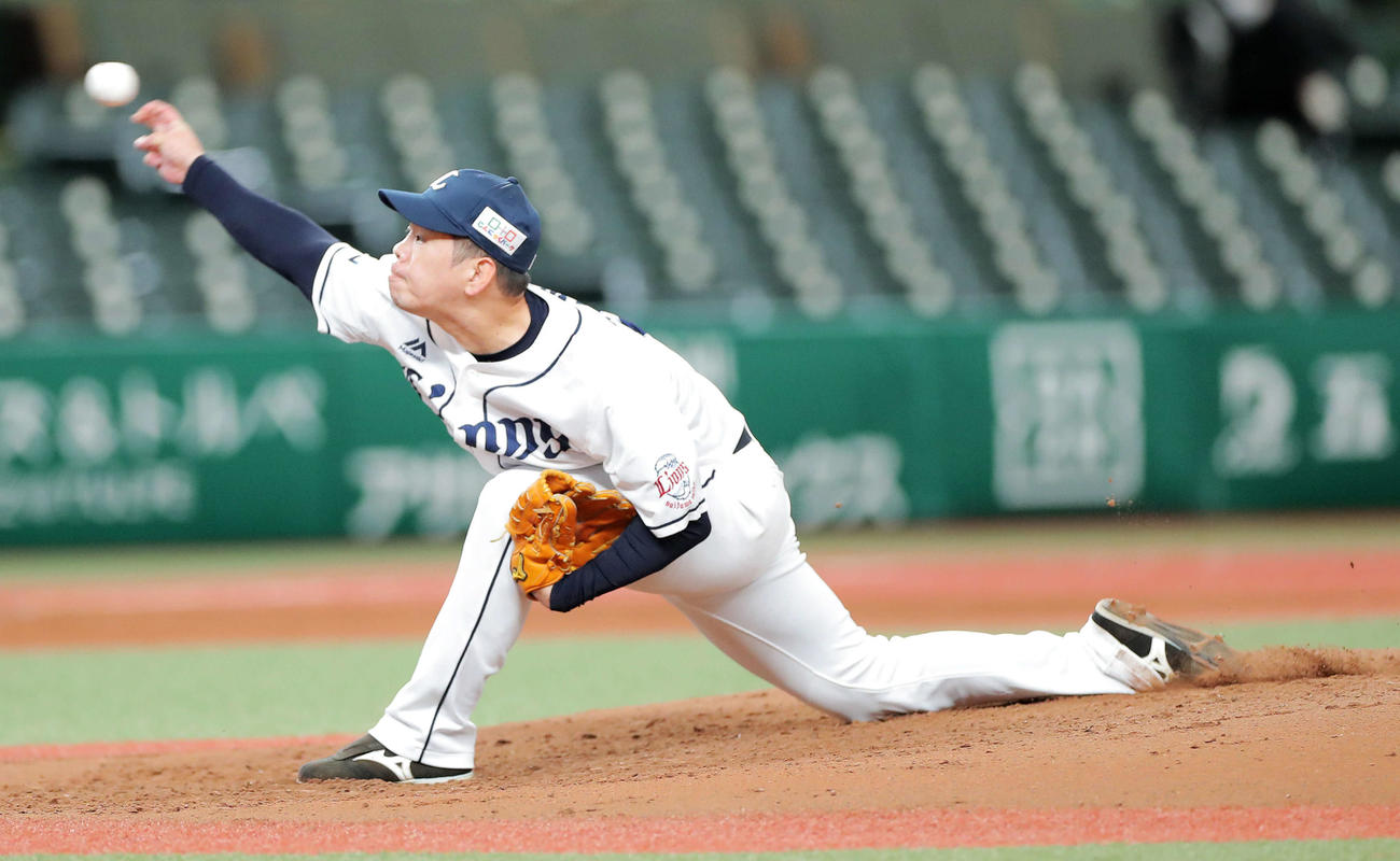 力投する西武多和田（撮影・河田真司）