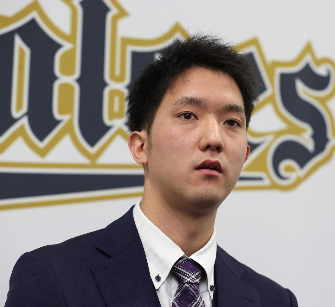 契約更改を終え会見を行うオリックス田嶋（撮影・清水貴仁）