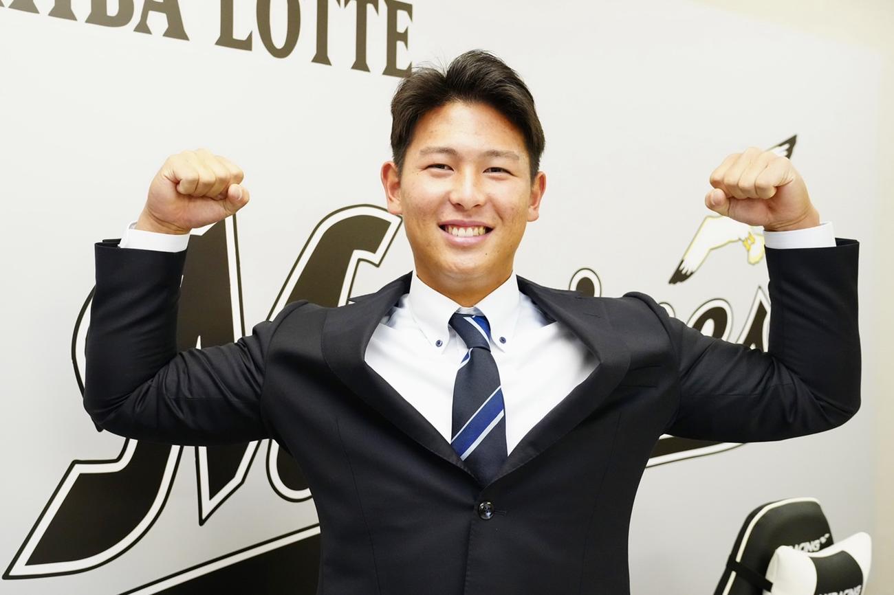 契約更改を終えたロッテ西川僚祐