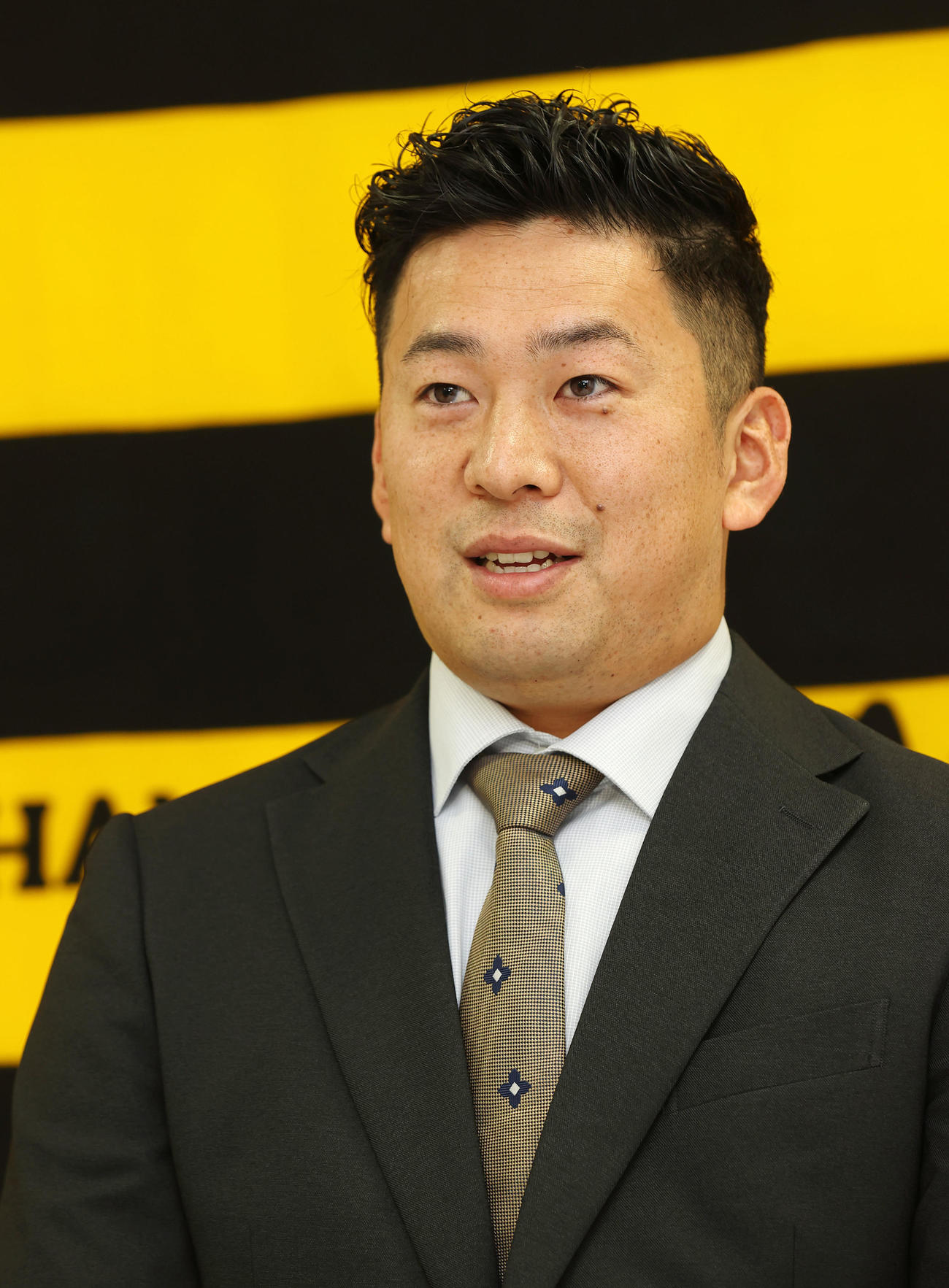 育成契約で阪神に入団した渡辺（球団提供）
