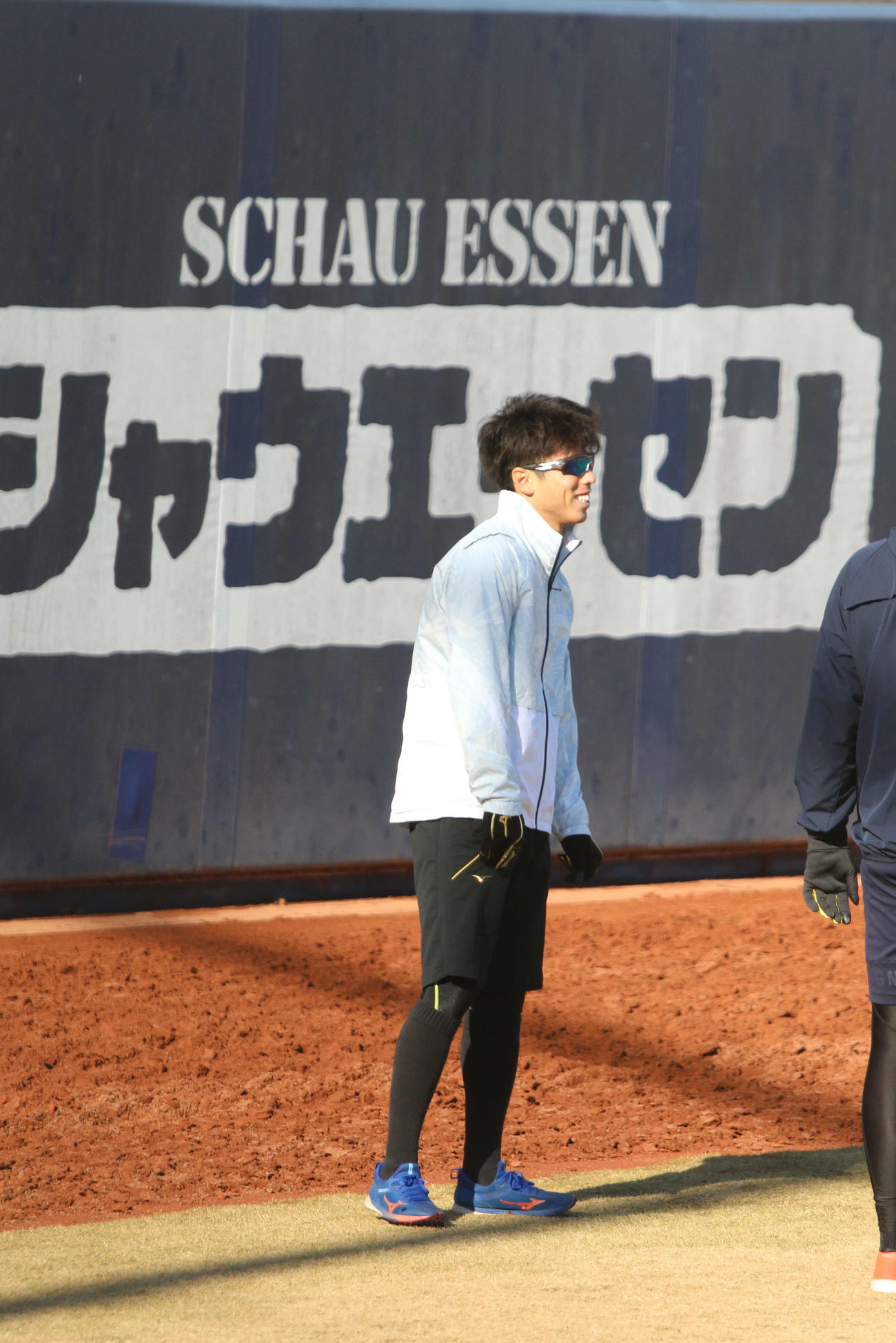 鎌ケ谷で自主練習した日本ハム五十幡（撮影・木下大輔）