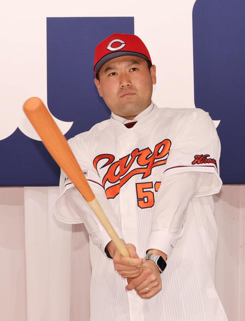 広島6位末包昇大「ポスト誠也」名乗り フォーム参考に打撃開眼 - プロ