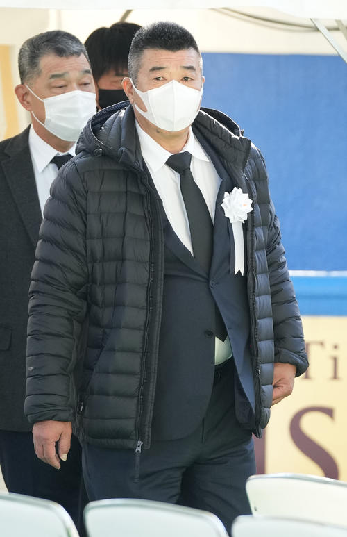 「野村克也をしのぶ会」に参列した飯田哲也氏（撮影・鈴木みどり）