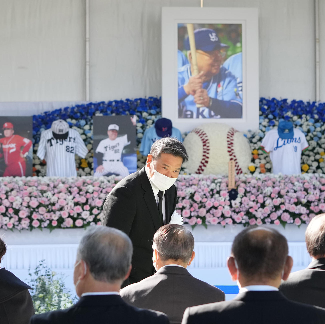 「野村克也をしのぶ会」に参列した野村克也さんの息子の野村克則阪神2軍バッテリーコーチ（撮影・鈴木みどり）