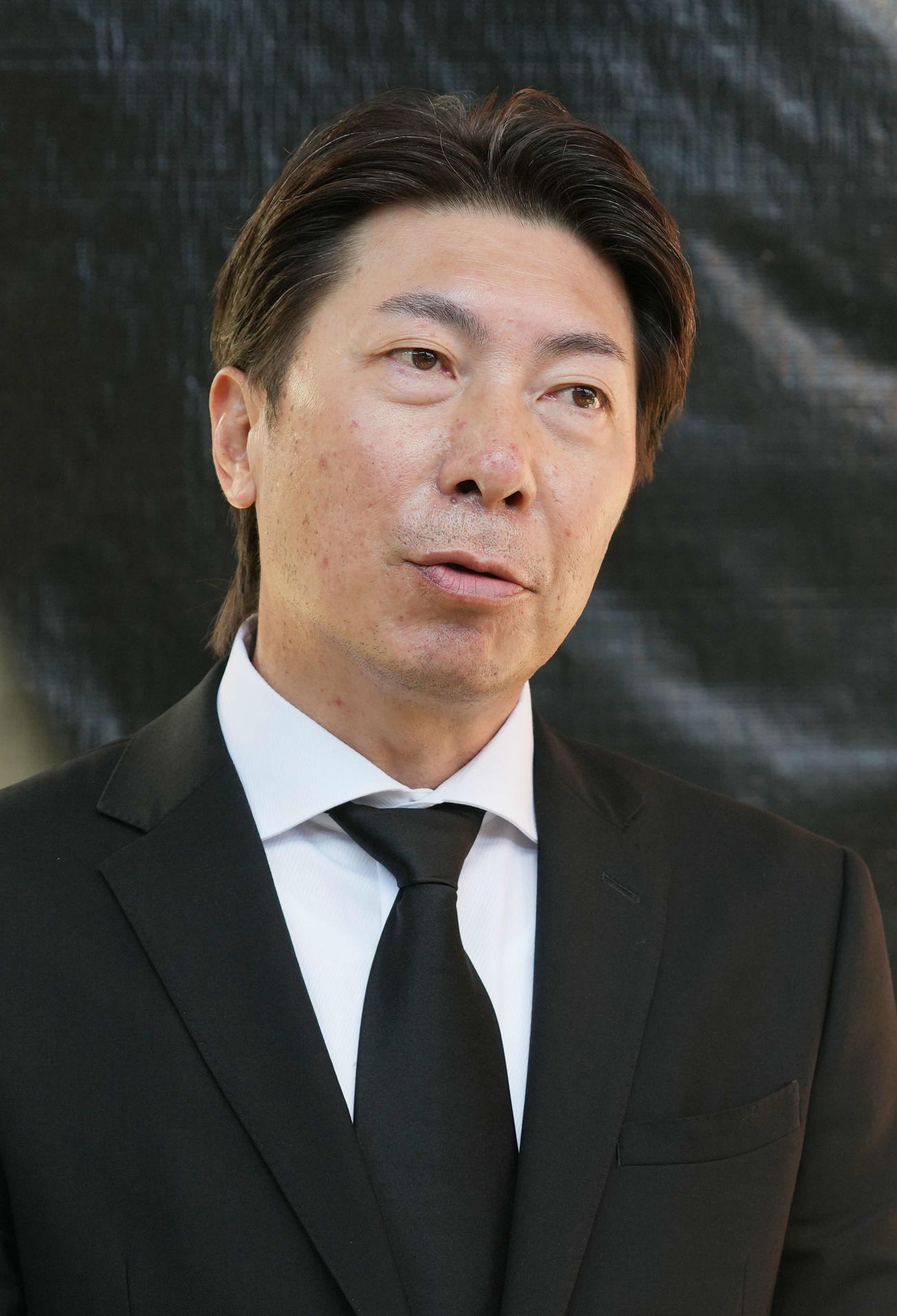 ヤクルト高津監督（2021年12月11日撮影）