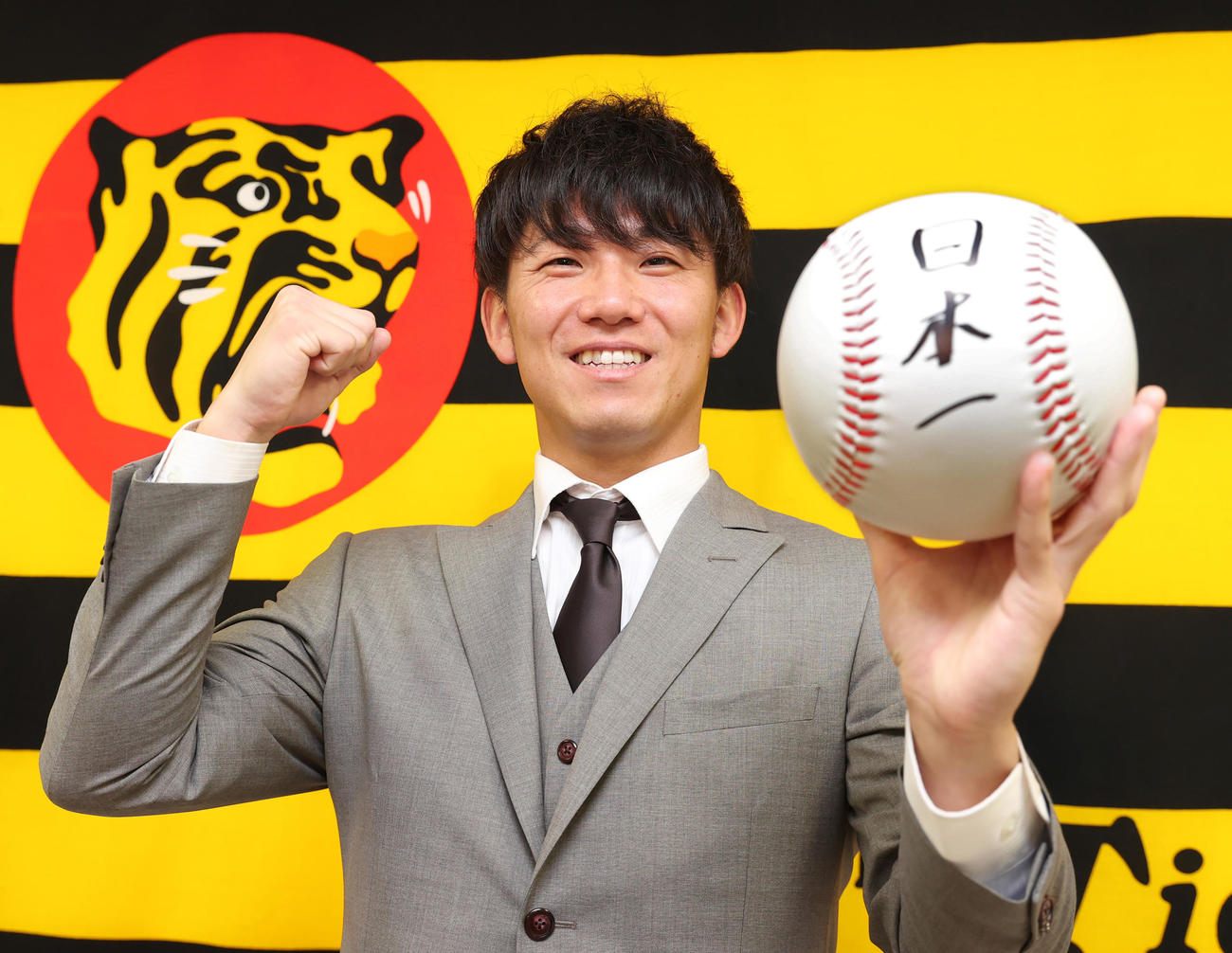 契約更改を終え来季日本一へ意気込む阪神伊藤将（撮影・清水貴仁）