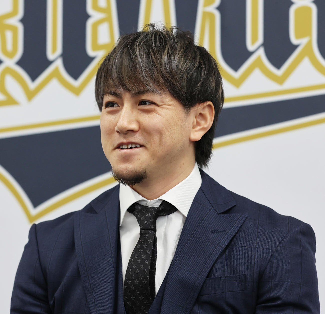 契約更改を終え会見を行うオリックス小田裕也（撮影・清水貴仁）