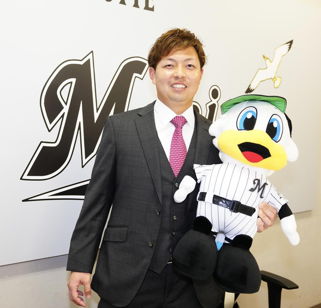 ロッテと育成選手契約を結んだ松永昂大投手