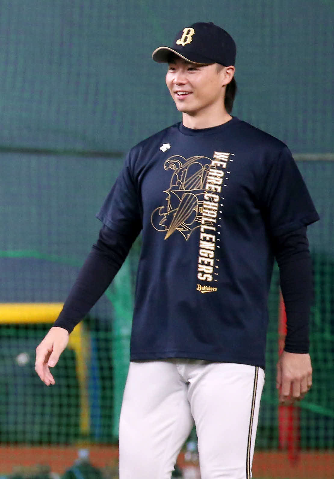 社会貢献の活動をするオリックス山崎福也（2021年11月1日撮影）