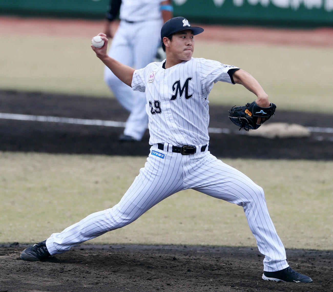 ロッテ西野勇士（2021年11月1日撮影）