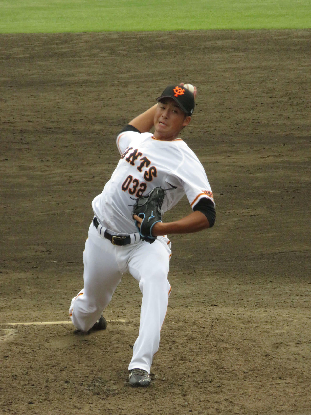 8月の慶大戦でプロ初登板を果たした巨人堀田