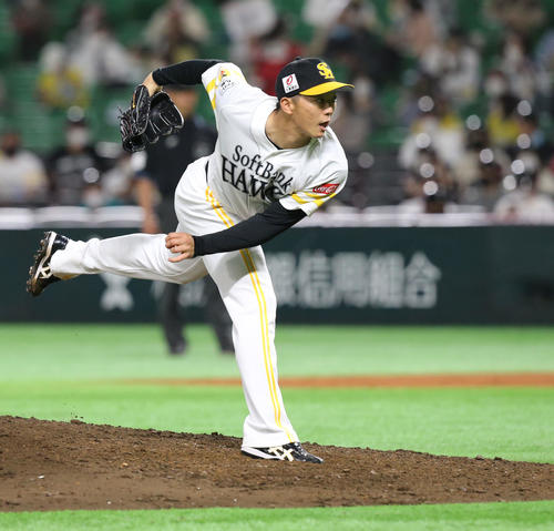ソフトバンク 今季現役引退の川原弘之がスコアラーで入団 プロ野球写真ニュース 日刊スポーツ