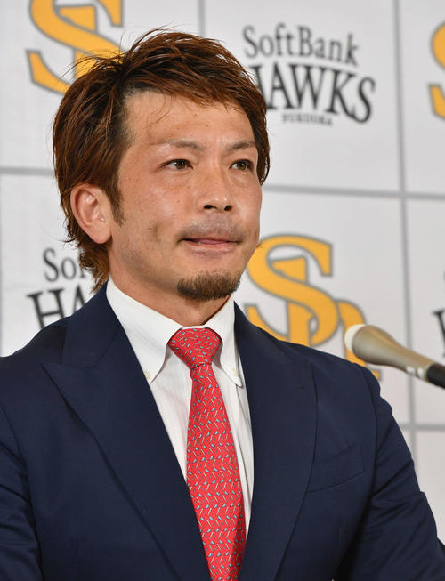 ソフトバンク松田宣浩３億円ダウンは19年和田に並ぶ球団史上最大の減額 プロ野球写真ニュース 日刊スポーツ