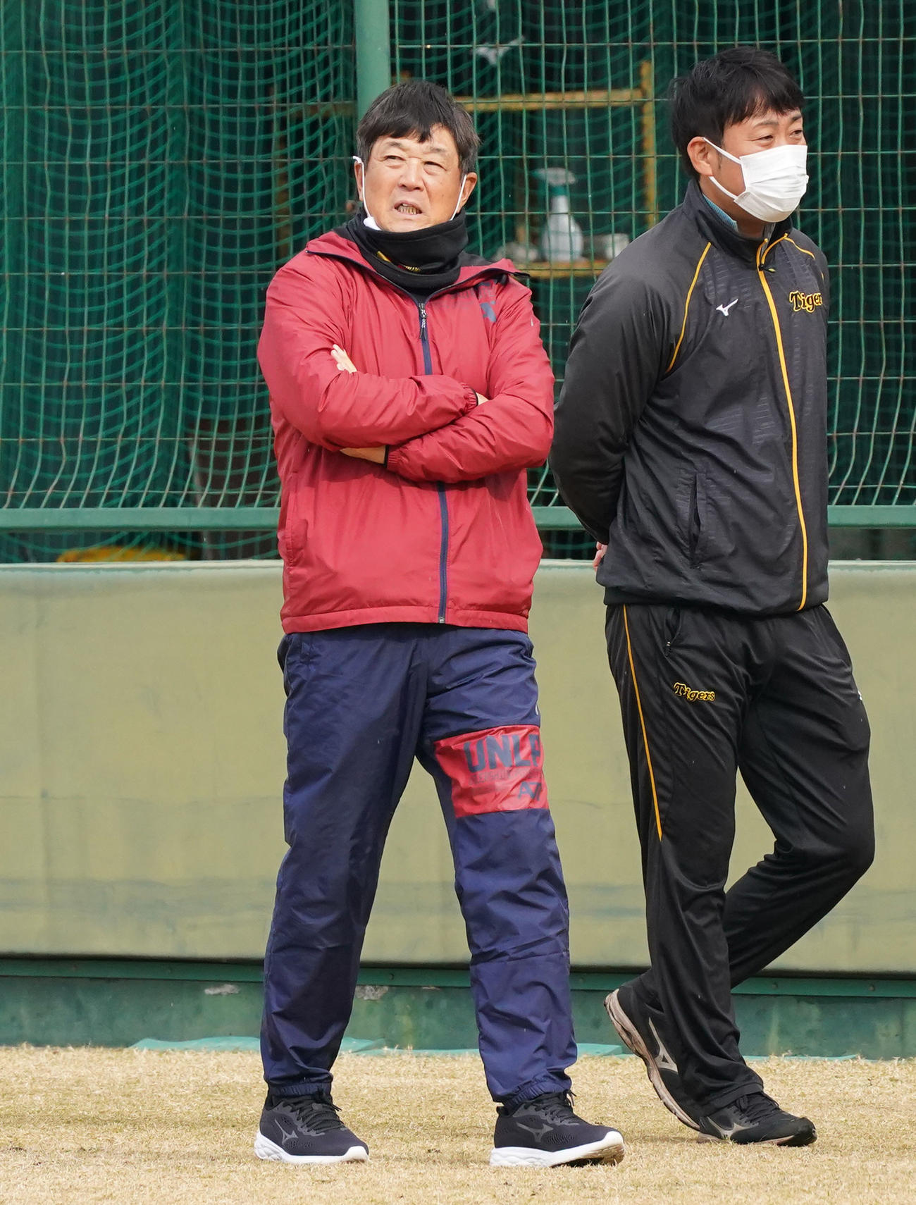 球場を訪れた平田勝男2軍監督（代表撮影）