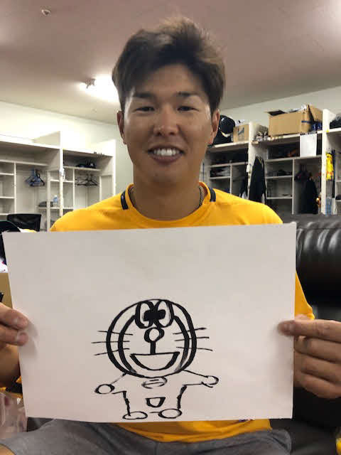 ロッテ中村奨が描いたドラえもん