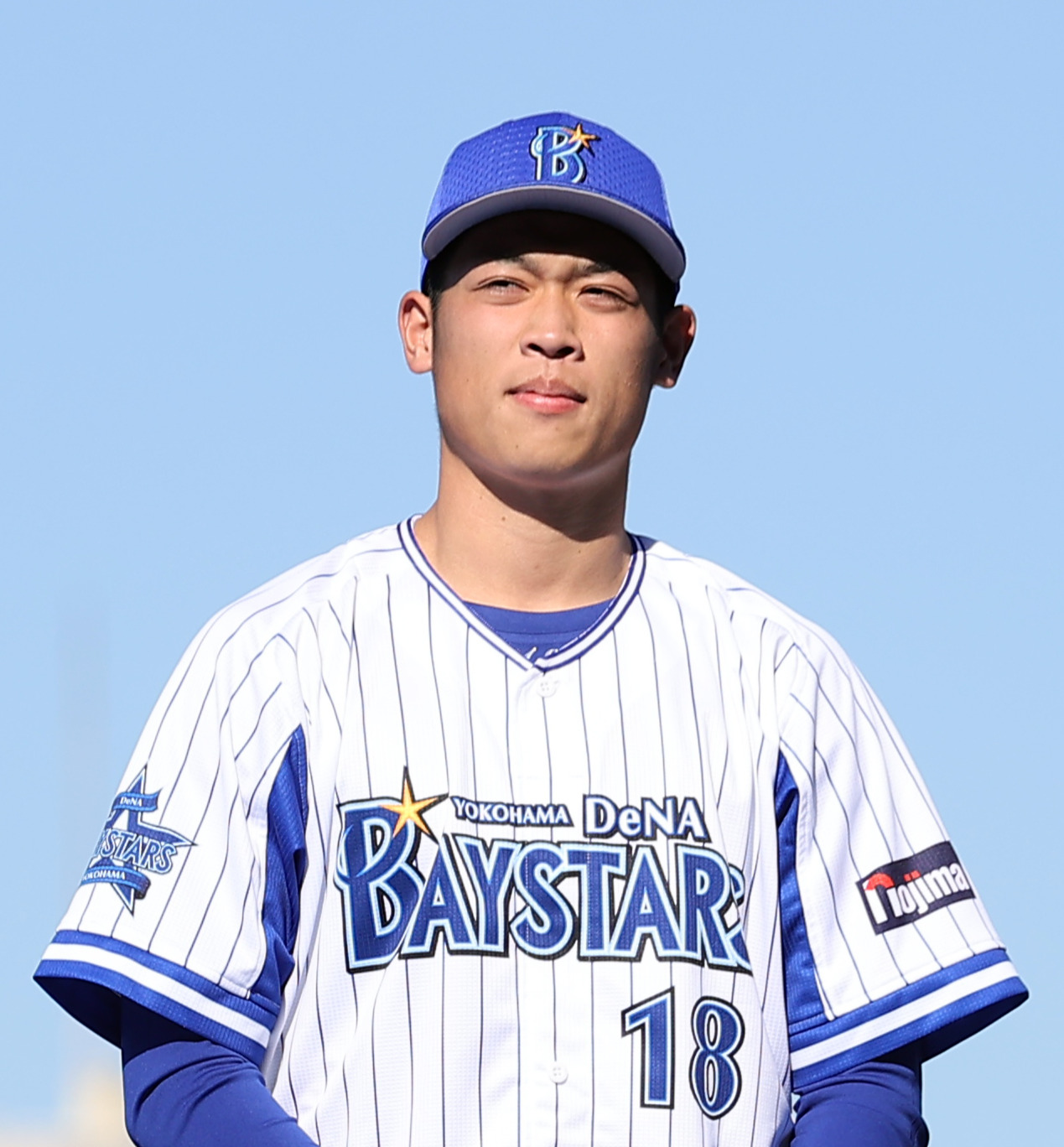 「DeNAファンフェスティバル2021」の新入団選手紹介で登壇するDeNA小園（2021年12月4日撮影・）