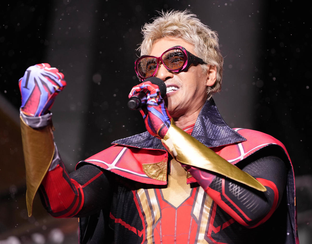 映画「スパイダーマン：ノー・ウェイ・ホーム」前夜祭スペシャルイベントに登場し話す日本ハム新庄監督（撮影・鈴木みどり）
