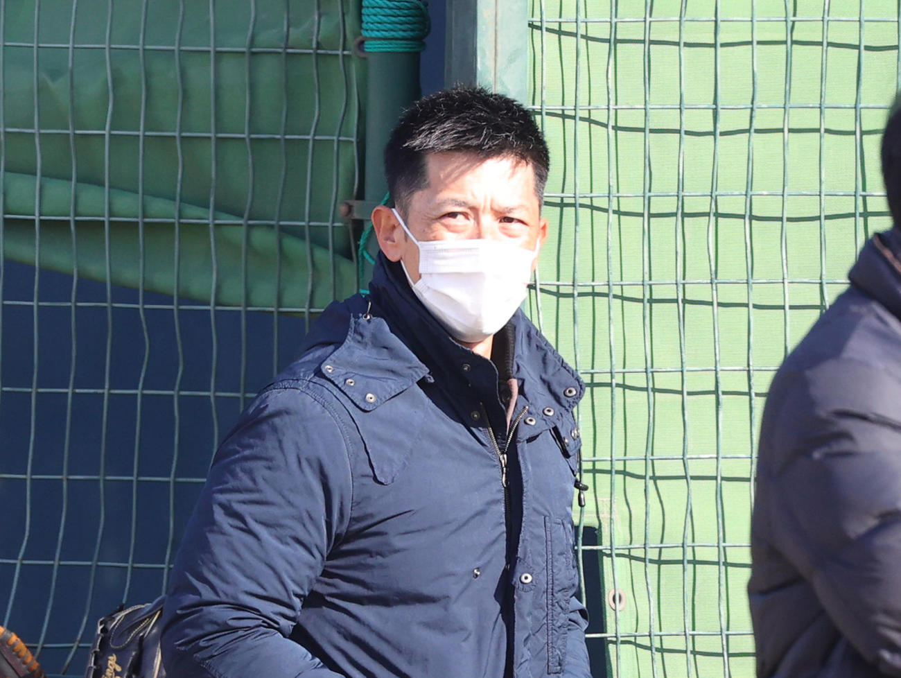 新人合同自主トレの視察で鳴尾浜球場に訪れた矢野監督（撮影・上山淳一）