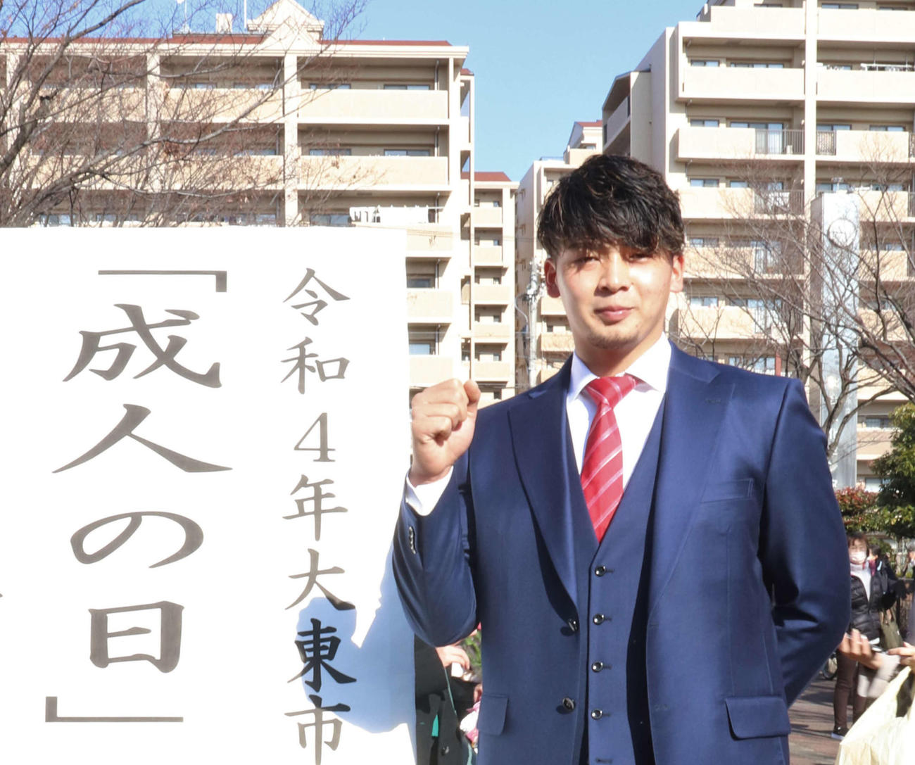 地元大東市の成人式に出席した阪神井上（撮影・三宅ひとみ）