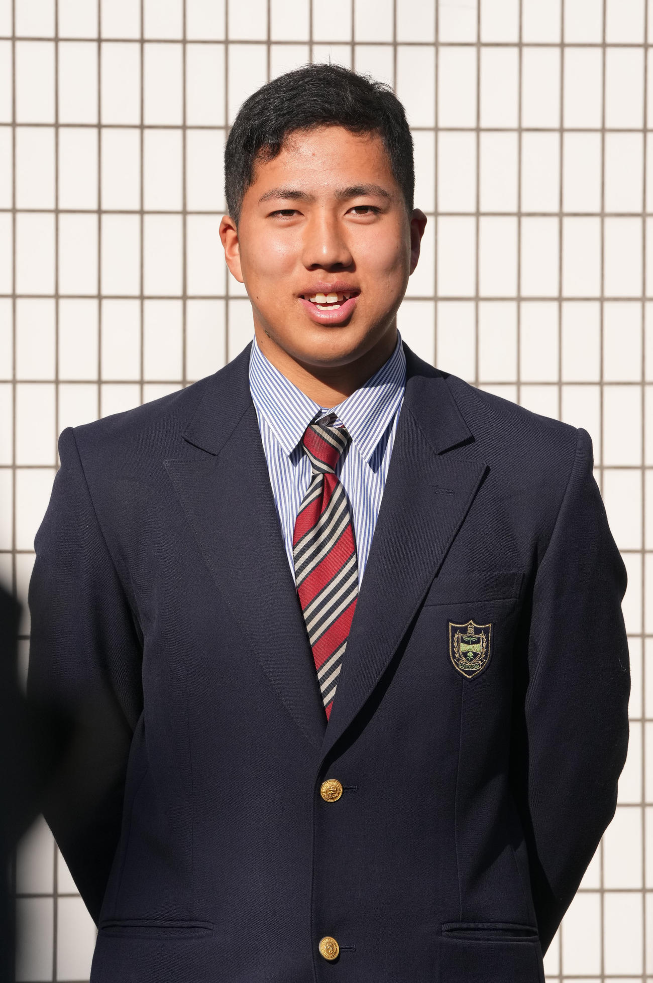入寮し取材に応じる中日星野（撮影・森本幸一）