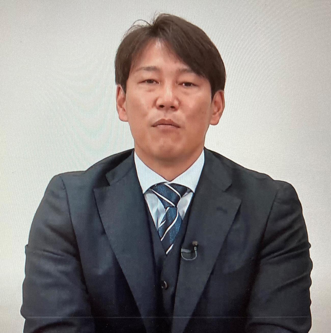 新人選手研修会でオンライン講義を行う井端氏