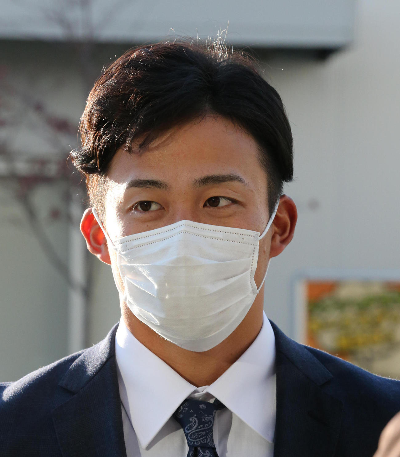 新人研修を終えたソフトバンク野村勇は報道陣の質問に応える（撮影・梅根麻紀）