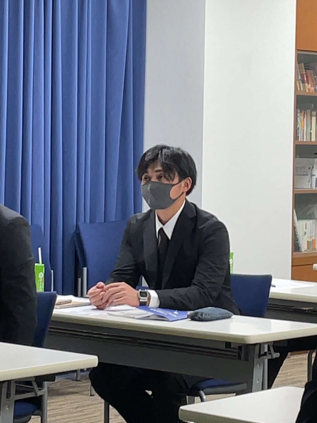 新人研修を受講する日本ハム上川畑（球団提供）