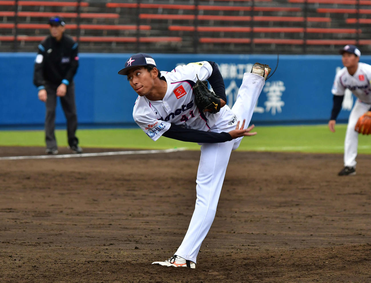 ドジャース入りが決まったBC茨城・松田康甫の投球フォーム（球団提供）