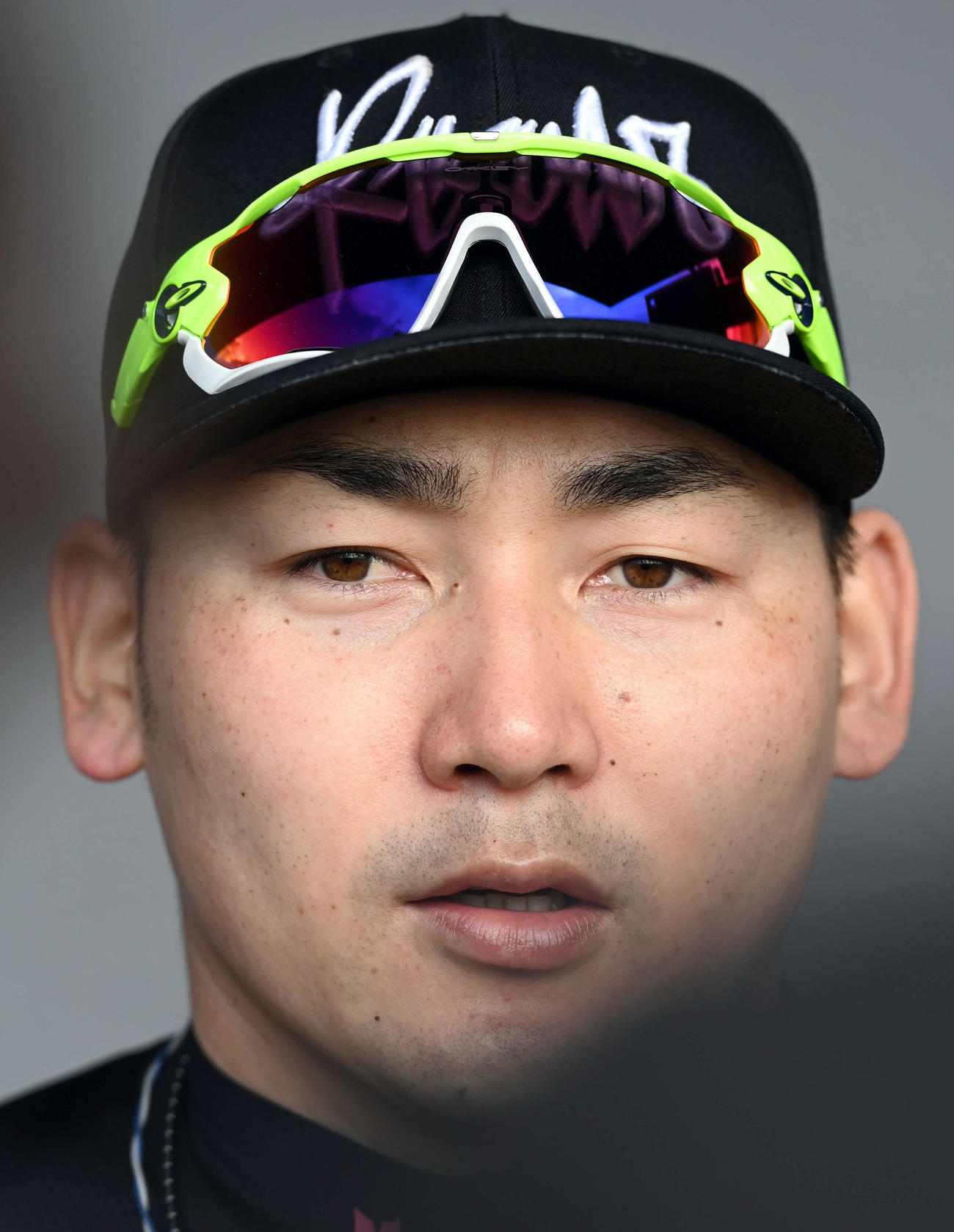 自主トレを公開し、今季の意気込みを語る巨人丸（撮影・たえ見朱実）