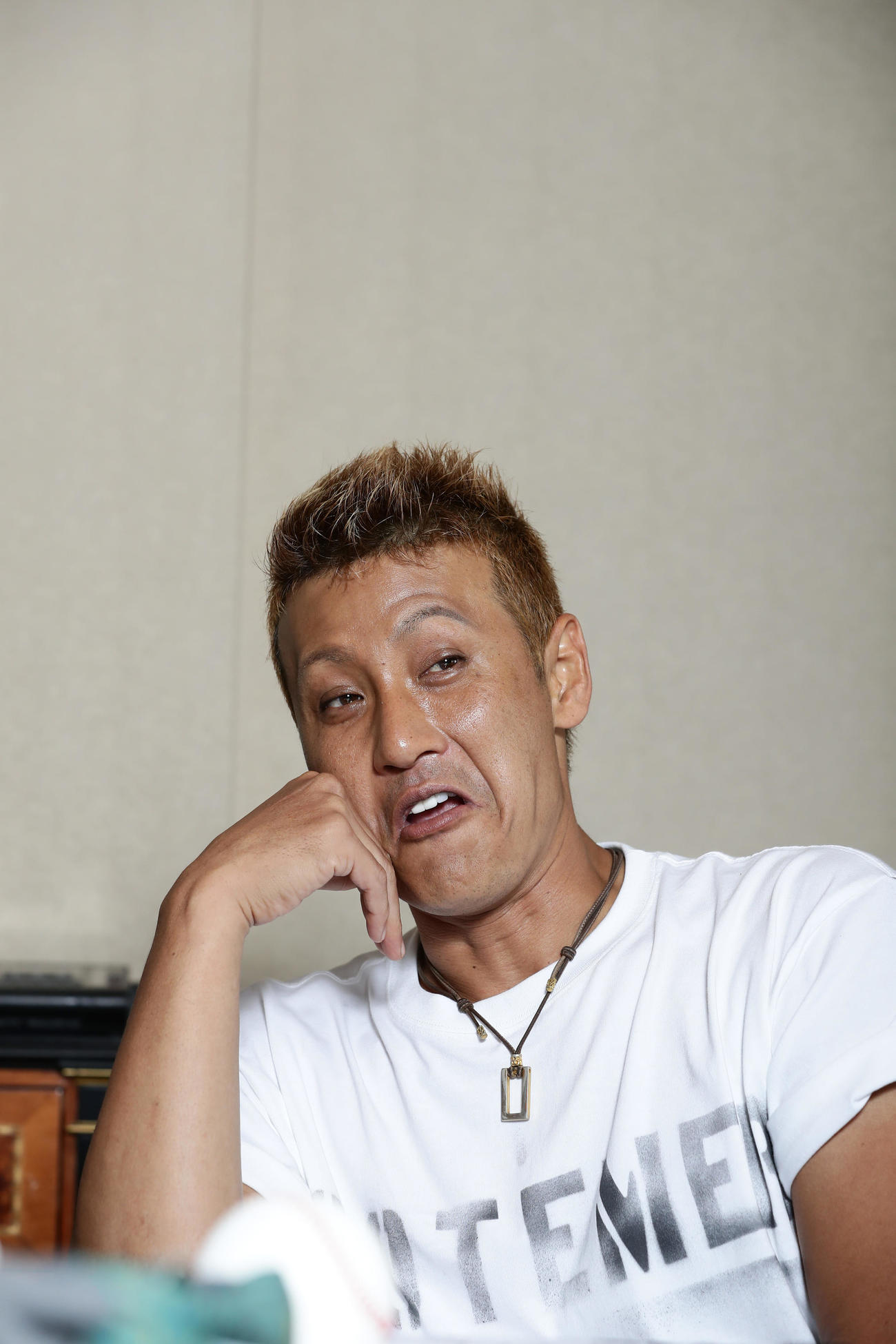 18年9月、阪神時代の野村監督をまねて爆笑トークする新庄剛志氏